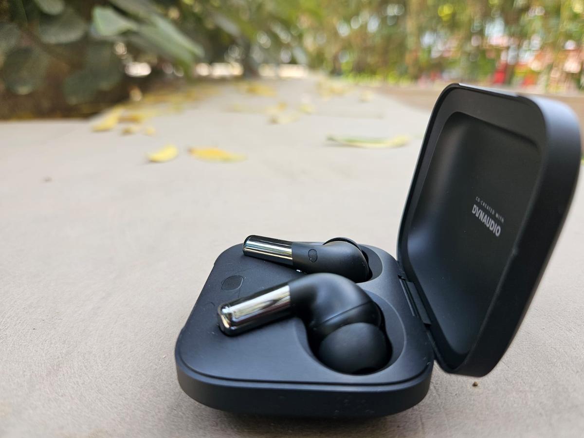 OnePlus Buds Pro 2 Review: An upgrade that blends good sound with